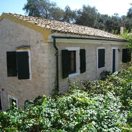 Adamantia Gaios