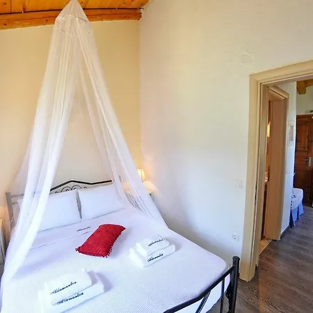 Adamantia 3* Gaios